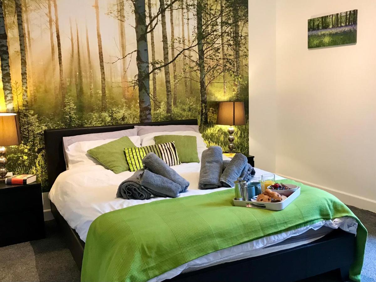 Stylish 3 Bedroom House Only 5 Mins From M6/M58 Wigan Exteriör bild